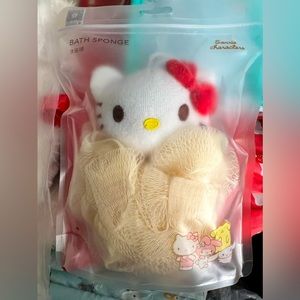 Hello Kitty bath sponge